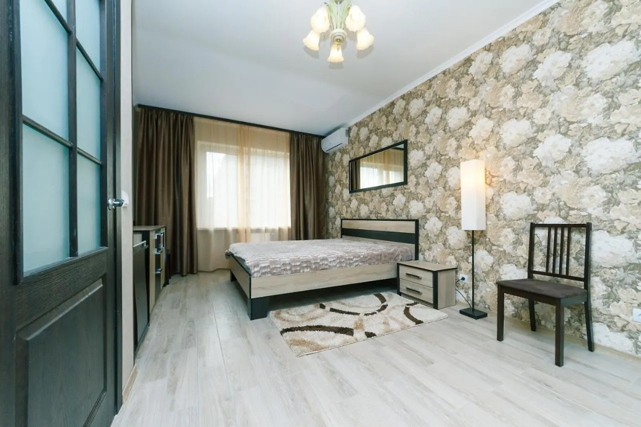 Poznyaky Apartments Patriotika Kiev